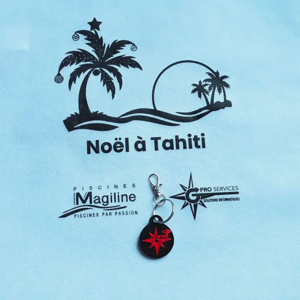 Tote bag Noël à Tahiti avec porte-clé NFC Gproservices offert lors du Jeudi du Sud à Montélimar
