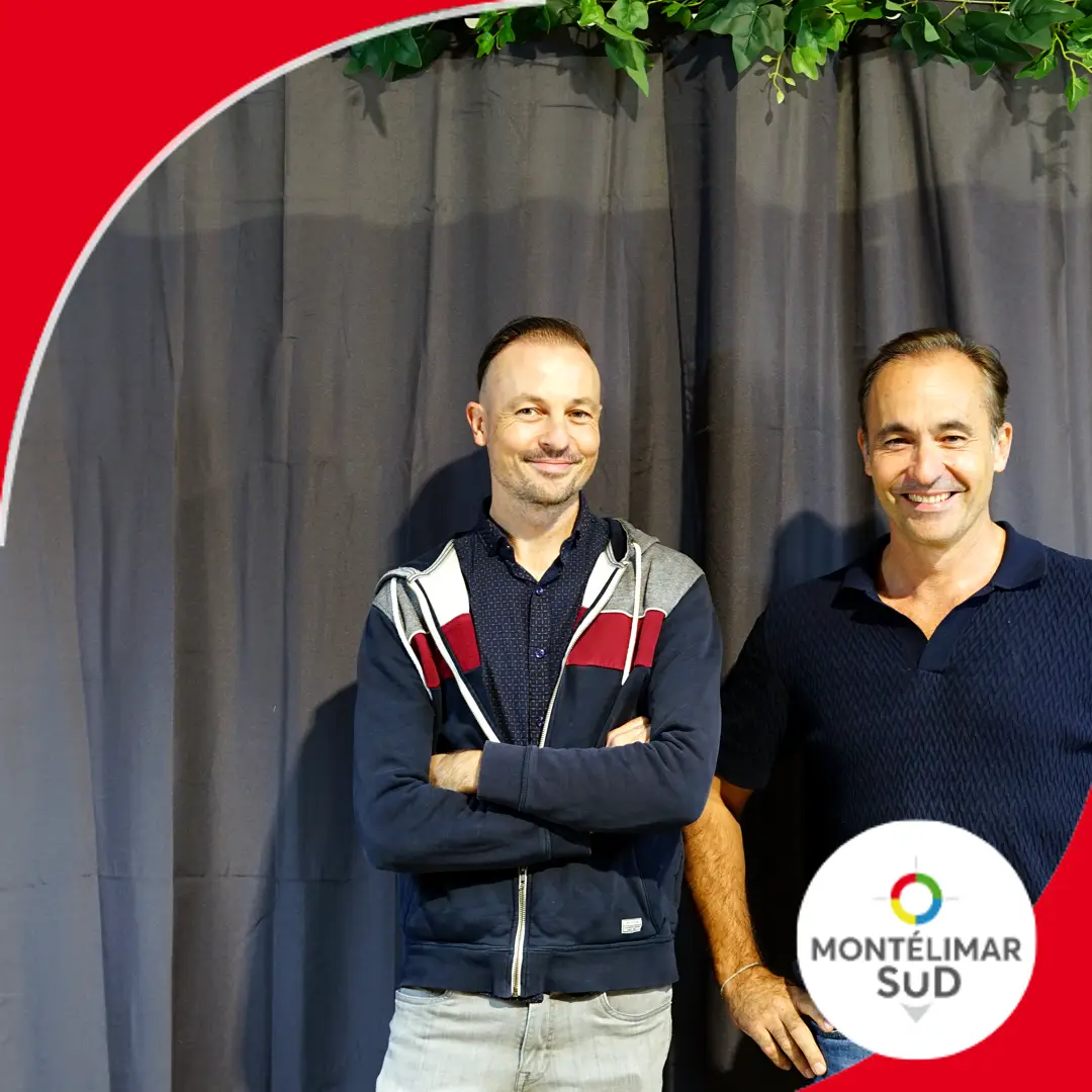 Benjamin et Brieux Le Ny de l’Agence Adhémar Immobilier lors de la soirée nouveaux adhérents de Montélimar Sud
